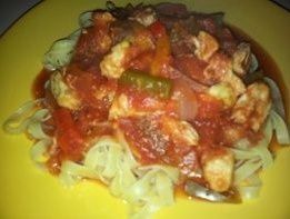 plat terminé (sauce "basquaise à ma façon et tagliatelle)